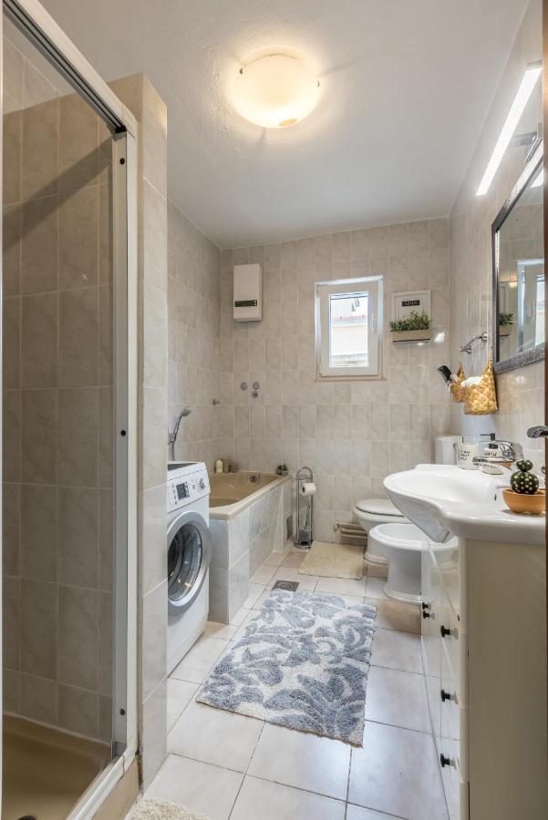 Citrus Accommodation Kastela Luaran gambar