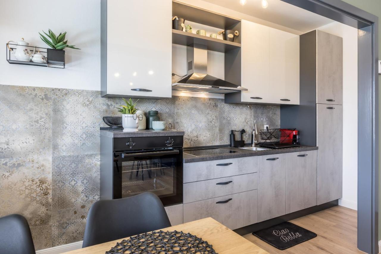 Citrus Accommodation Kastela Luaran gambar