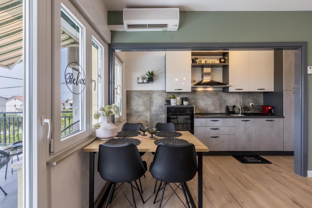 Citrus Accommodation Kastela Luaran gambar