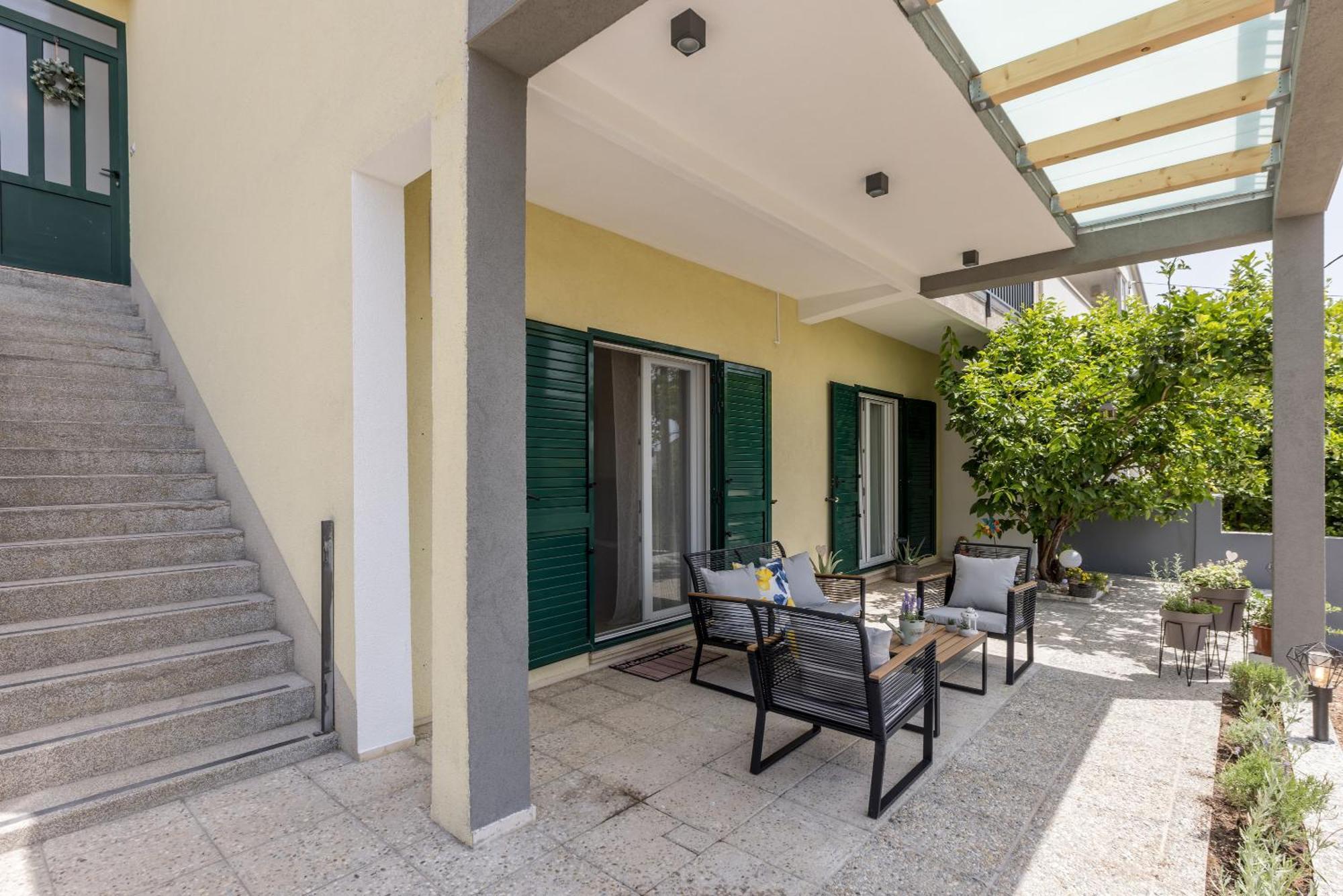 Citrus Accommodation Kastela Luaran gambar